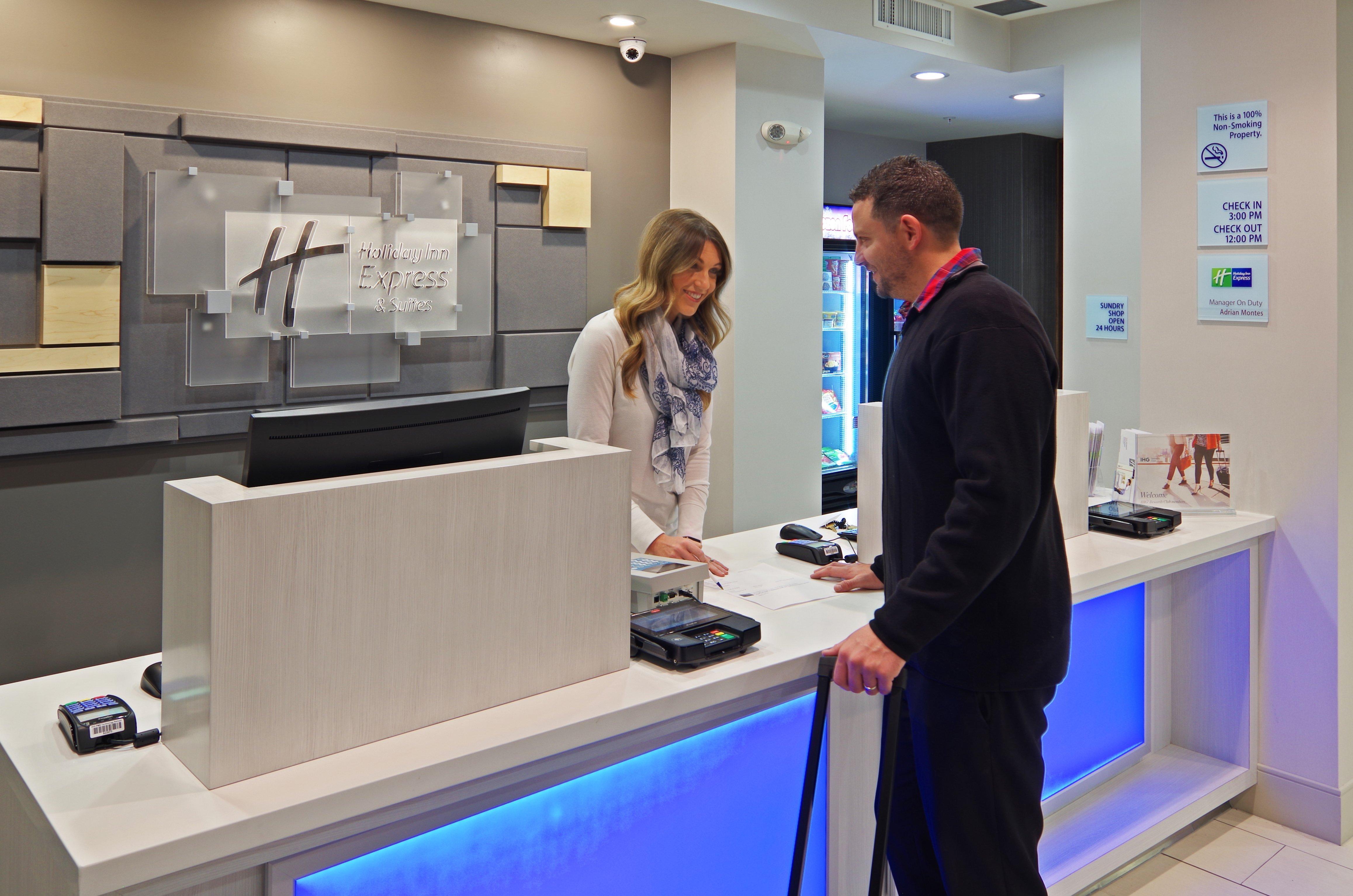 Holiday Inn Express & Suites - Phoenix North - Scottsdale By Ihg מראה חיצוני תמונה