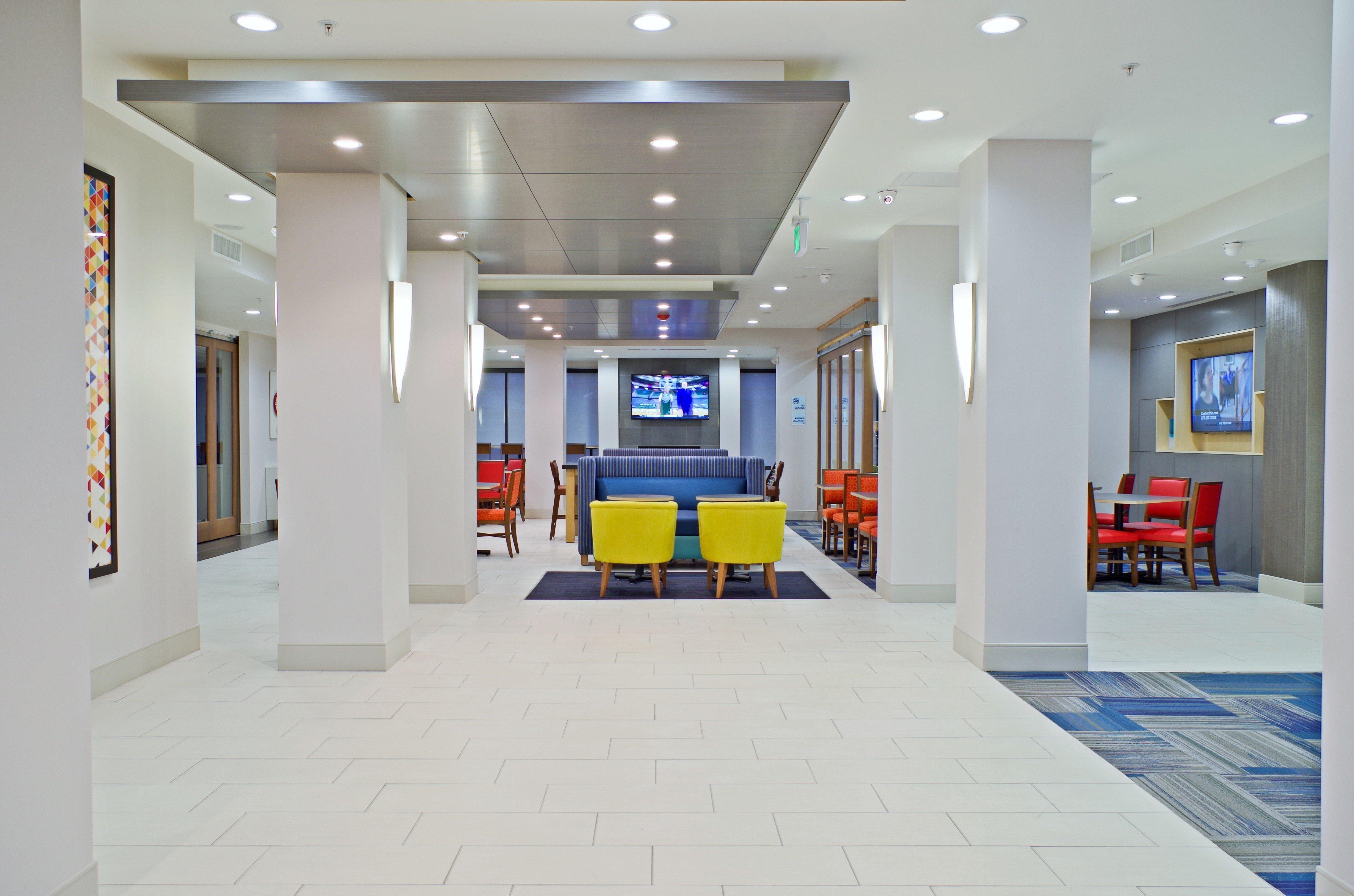 Holiday Inn Express & Suites - Phoenix North - Scottsdale By Ihg מראה חיצוני תמונה