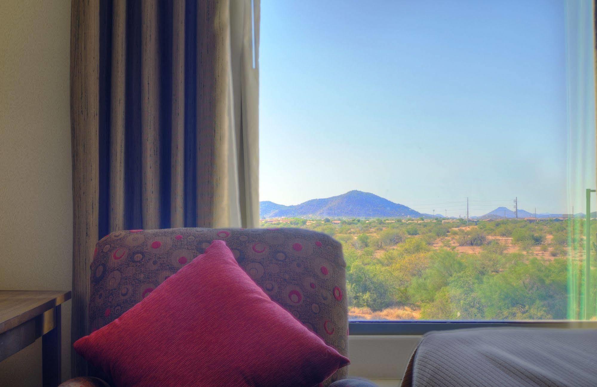 Holiday Inn Express & Suites - Phoenix North - Scottsdale By Ihg מראה חיצוני תמונה